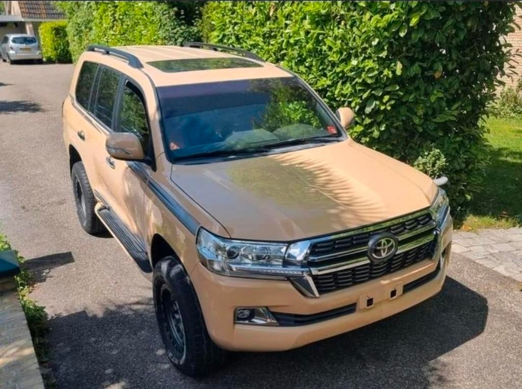 Foto 15 van Toyota Landcruiser V8 Petrol 4.7L unieke Youngtimer