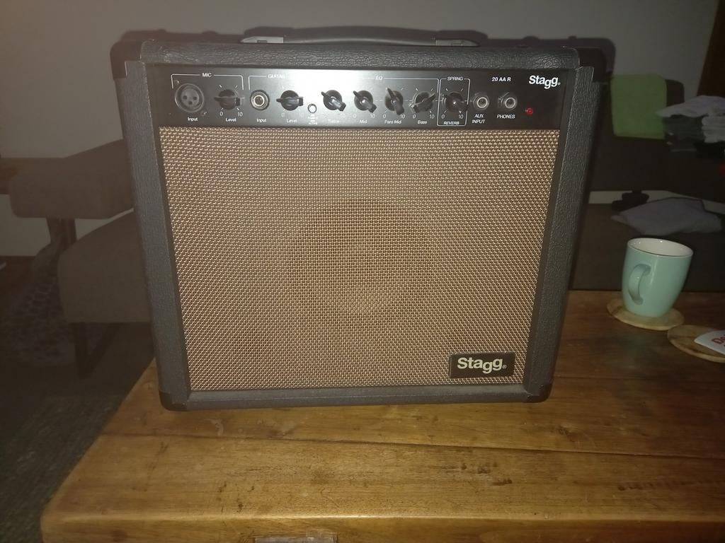 Akoestische gitaarversterker Stagg 20 AAR, Muziek en Instrumenten, Versterkers | Bas en Gitaar, Ophalen, Zo goed als nieuw, Minder dan 50 watt