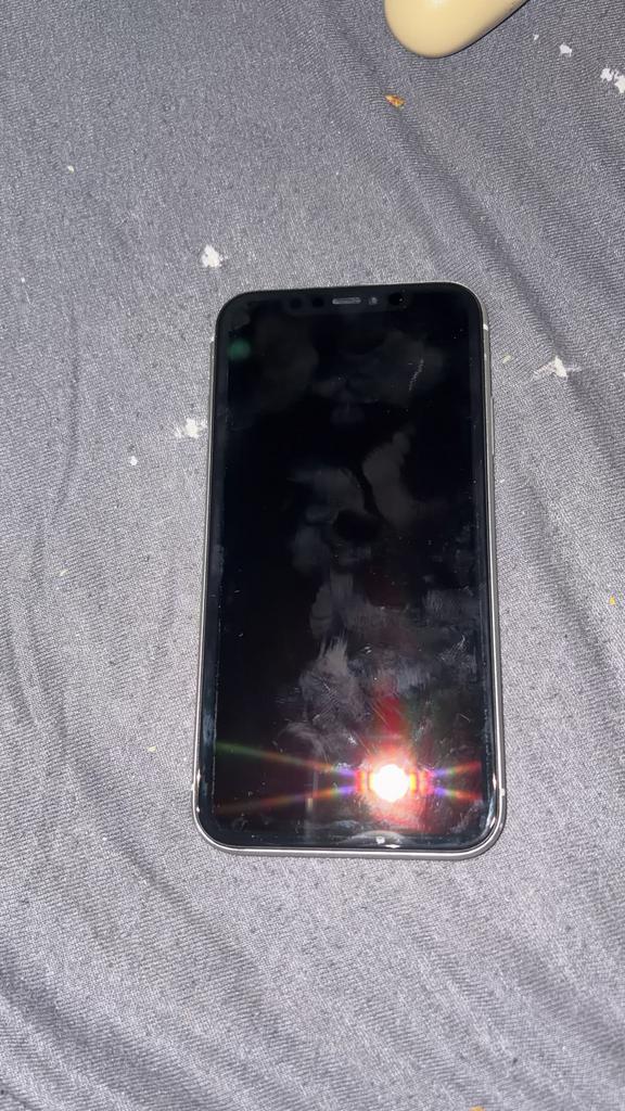 iPhone 11 - Kapotte Achterkant - Onderdelen of Reparatie, Ophalen of Verzenden, Niet werkend, Overige typen, Apple iPhone