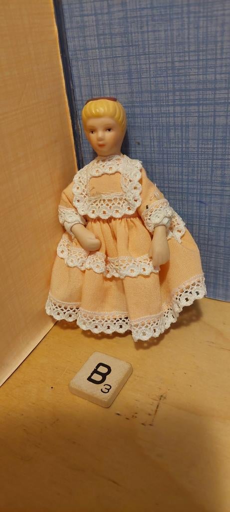 Poppenhuis meisje, Ophalen of Verzenden, Zo goed als nieuw, Poppenhuis
