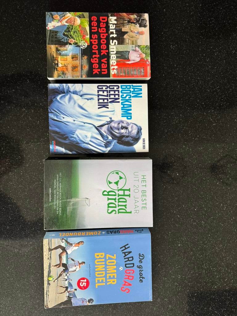 Boek over sport: Hardgras, Jan Boskamp en Mart Smeets, Ophalen of Verzenden, Gelezen, Balsport