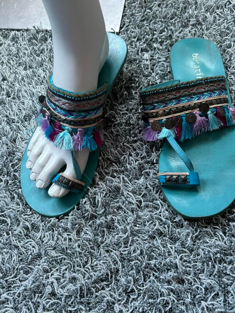Bucatini teenslippers met gekleurde kwastje maat 39, Slippers, Blauw, ., Ophalen of Verzenden