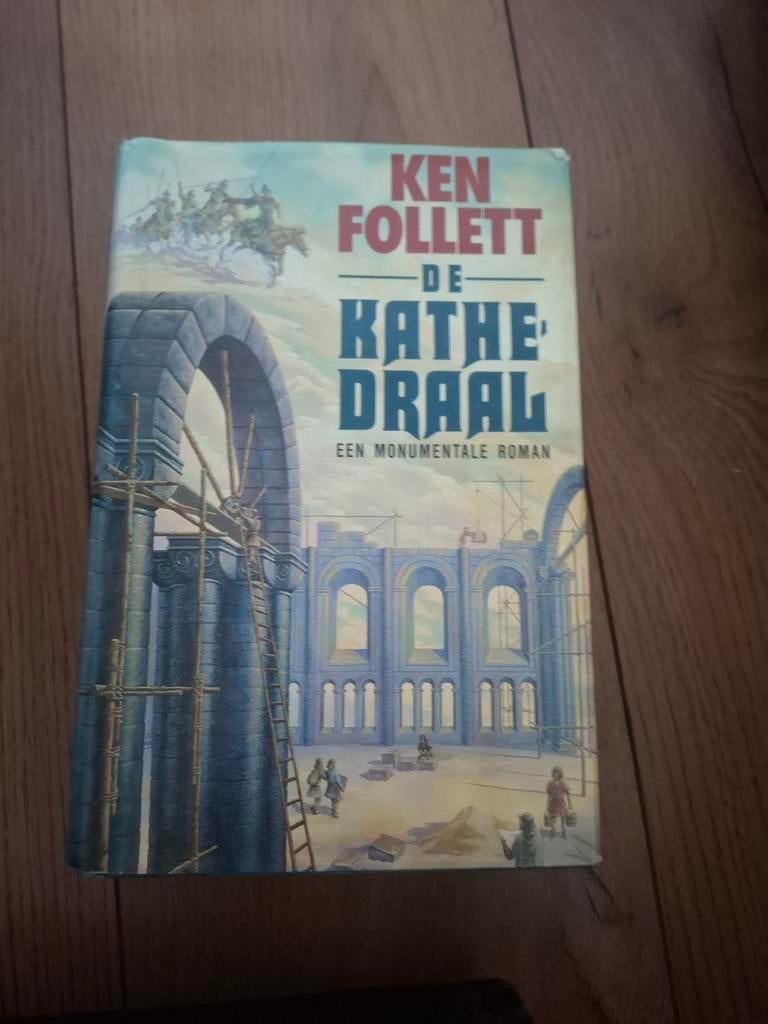 De Kathedraal - Ken Follett, Boeken, Ophalen of Verzenden, Gelezen, Ken Follett, Nederland
