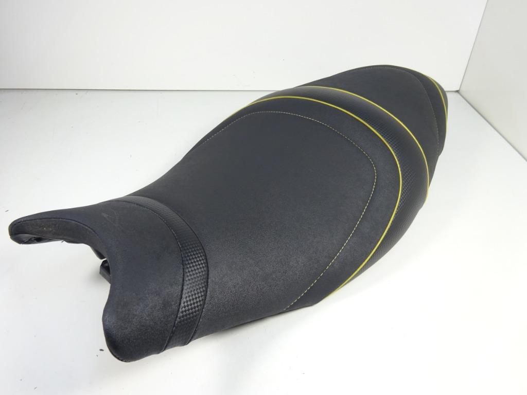 zadel ER6n, Ophalen, Gebruikt, Contact@topsellerie.com, Sellerie