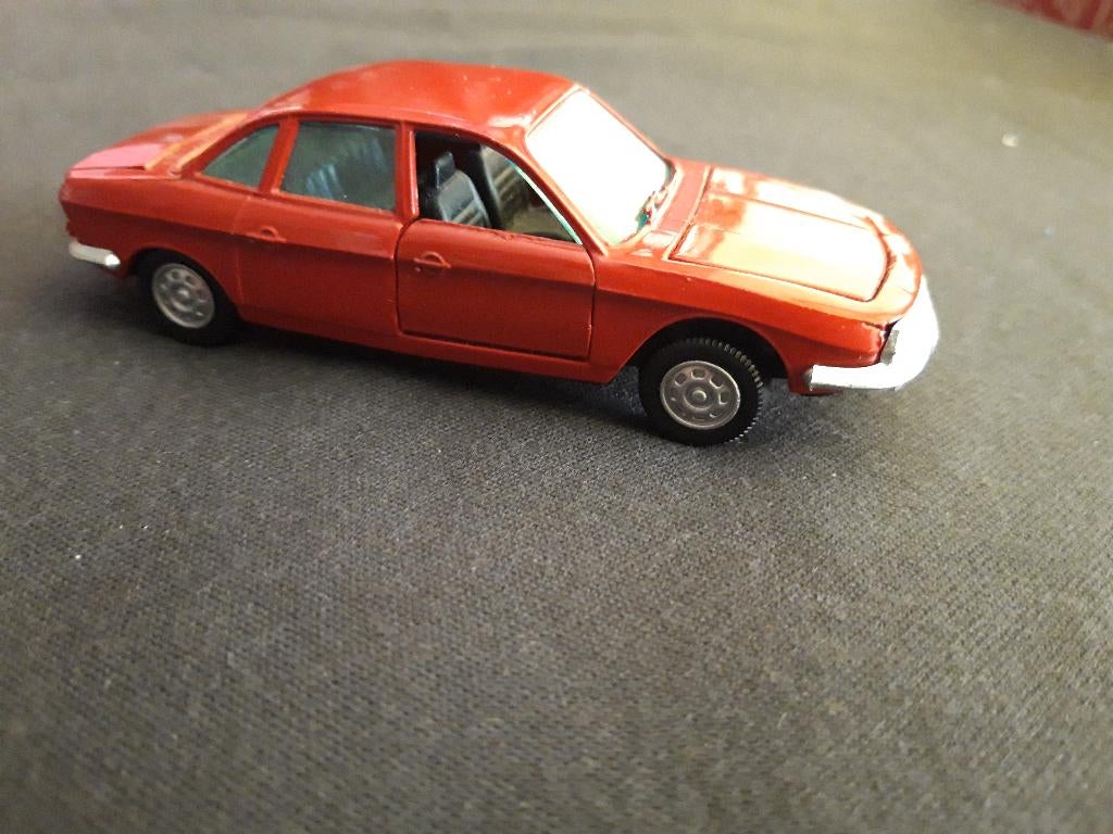 NSU Ro 80 miniatuurauto GAMA rood – 1:43, Ophalen of Verzenden, Zo goed als nieuw, Auto, Gama