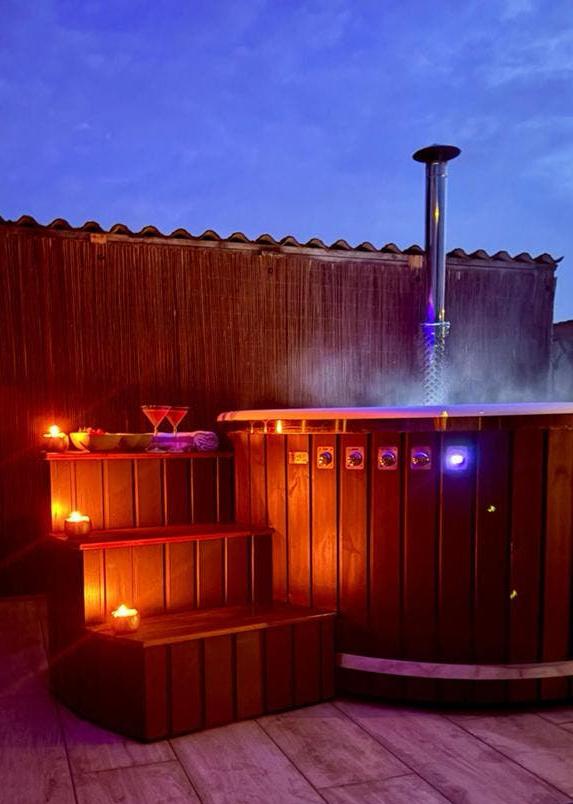 Premium Hottub Vanaf €3350 | Eigen Configuratie, Ophalen of Verzenden, Nieuw, Trap
