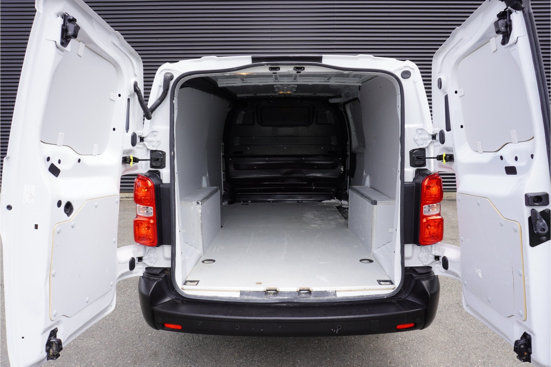 Citroën Jumpy 2.0 145pk L3H1 XL Apple Carplay Cruise contro, Voorwielaandrijving, 145 pk, Gebruikt, 4 cilinders