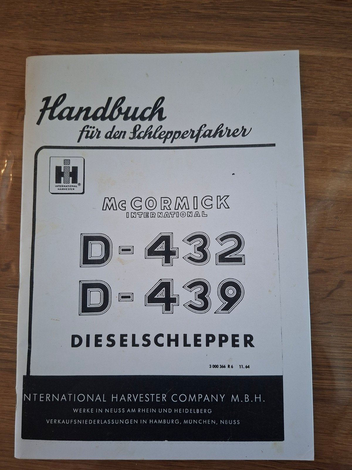handleiding boek mc cormick, Ophalen of Verzenden, Zo goed als nieuw, Overige onderwerpen