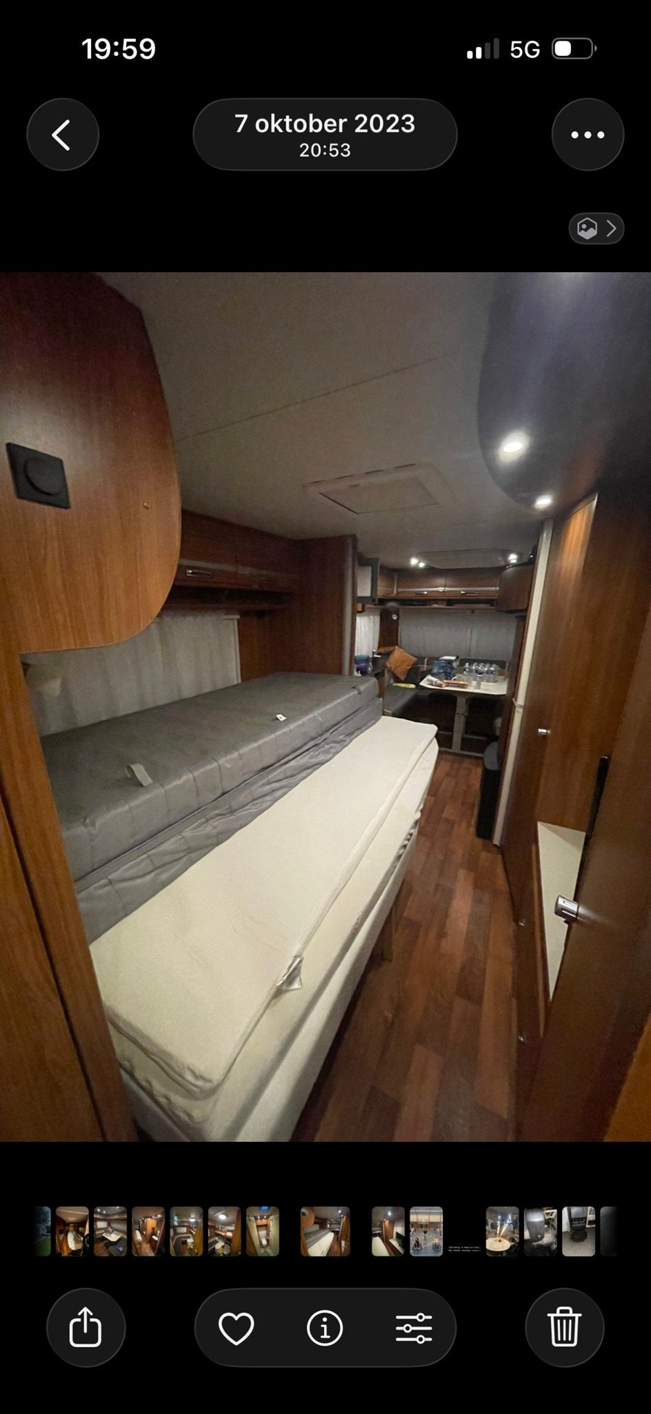 Dethleffs Nomad 740 TK met voortent en 4 nieuwe banden, Rondzit, Frans bed, Particulier, Meer dan 6