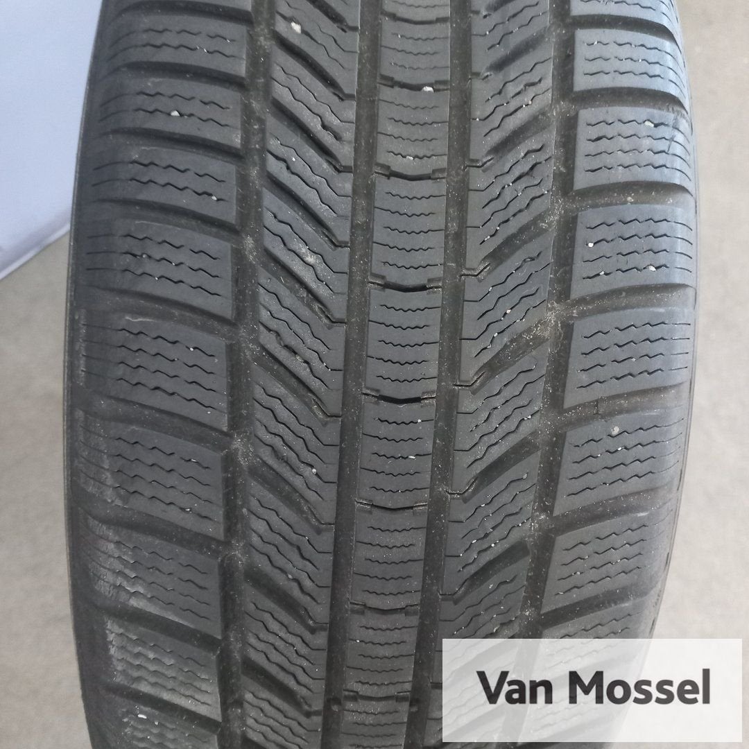 Continental Wintercontact TS 870P 235/55/R18 104V, 18 inch, Gebruikt, -, -