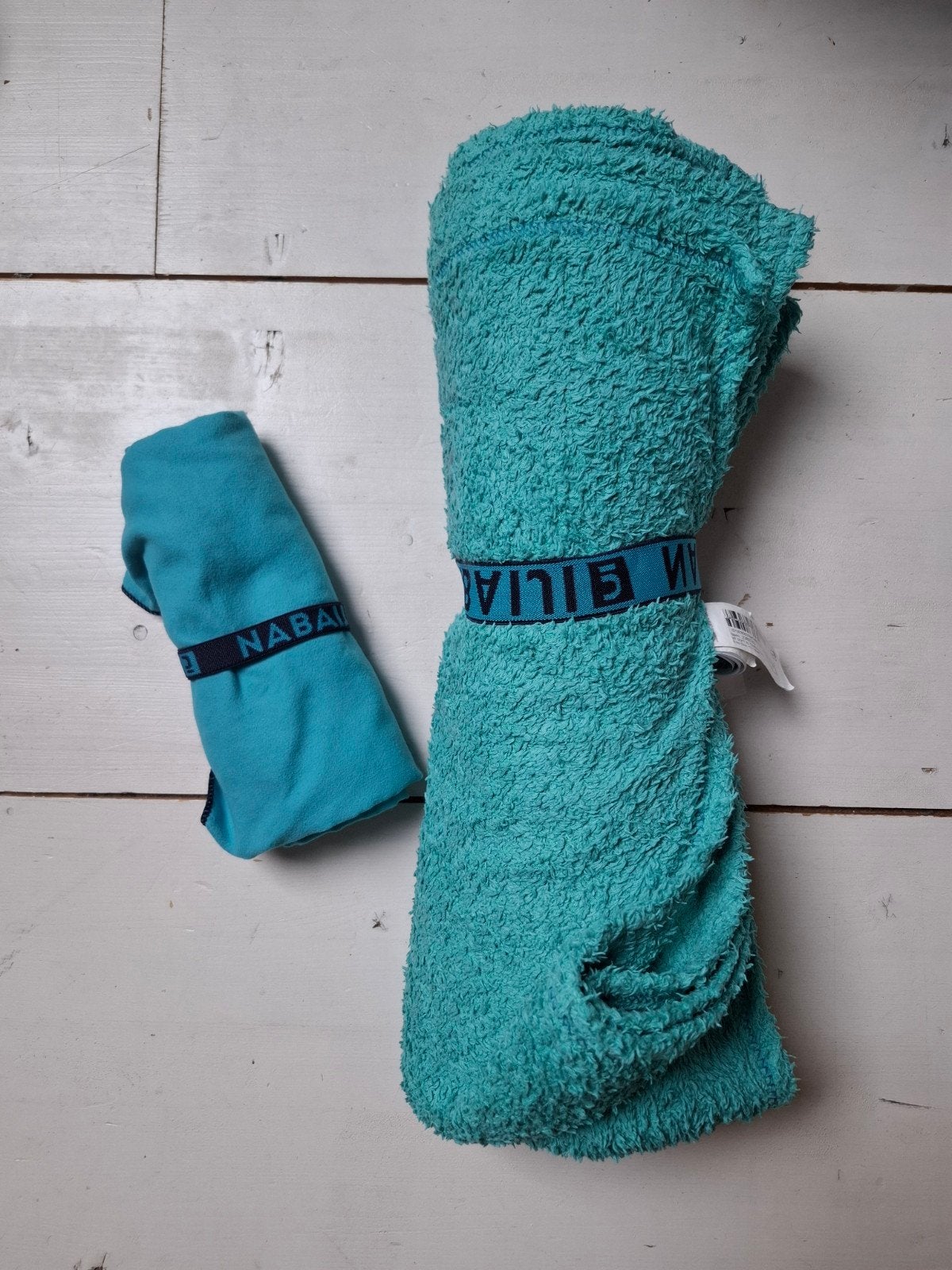 Set van 2 turquoise sneldrogende handdoeken, Ophalen, Zo goed als nieuw