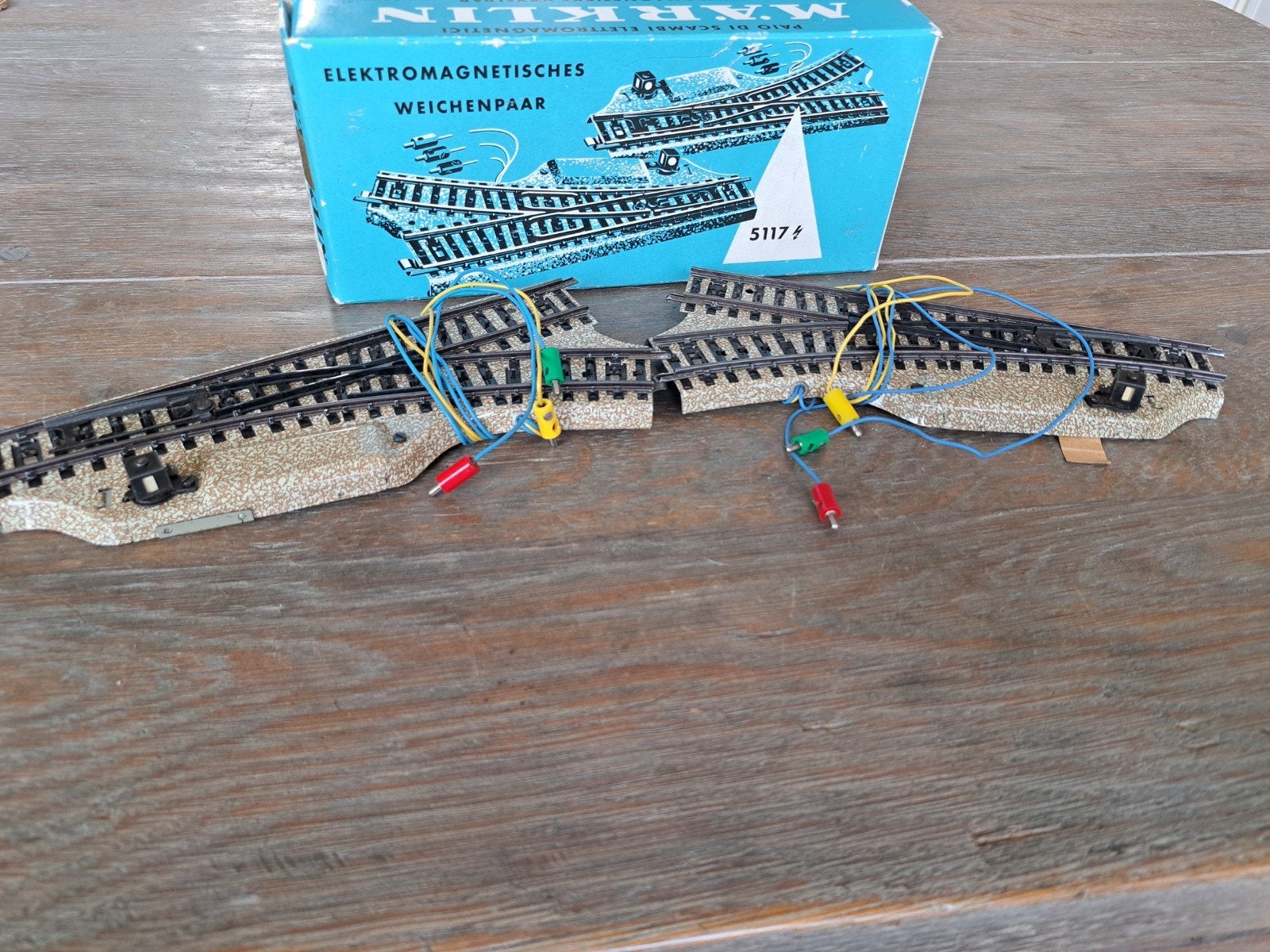 Märklin elektrisch wisselpaar nr. 5117, Ophalen of Verzenden