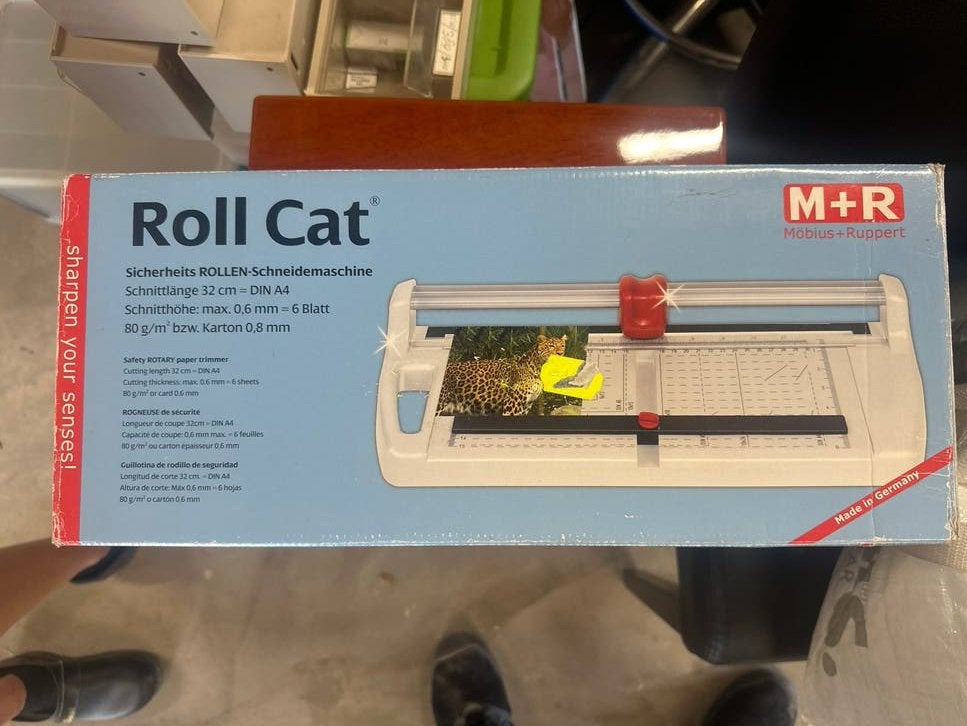 Roll Cat papiersnijder - M+R Möbius+Ruppert, Ophalen of Verzenden, Overige typen