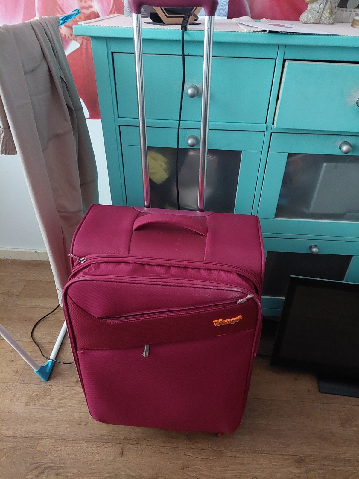 Roze Verage Koffer met Wieltjes en Uitschuifbare Handgreep, Ophalen, Zo goed als nieuw, Roze, 35 tot 55 cm