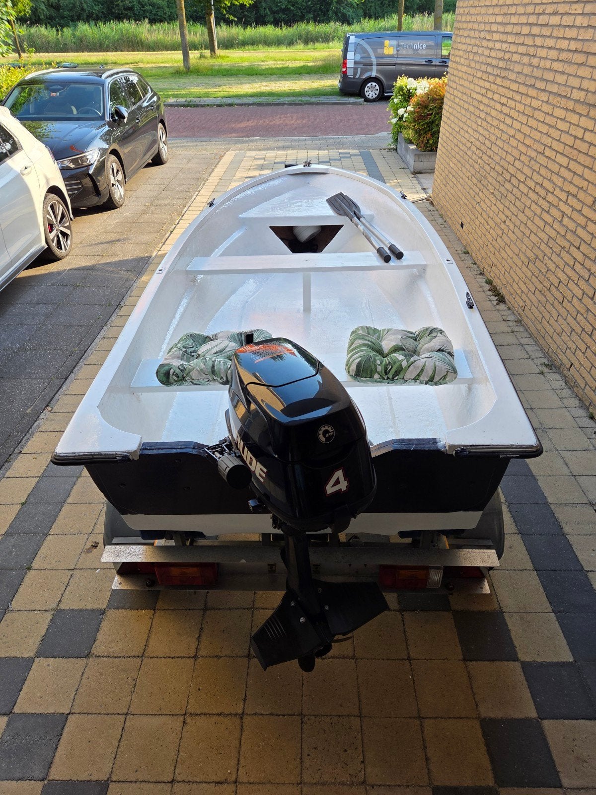 Evinrude buitenboordmotor met boot en trailer, Overige merken, Gebruikt, Buitenboordmotor, Polyester