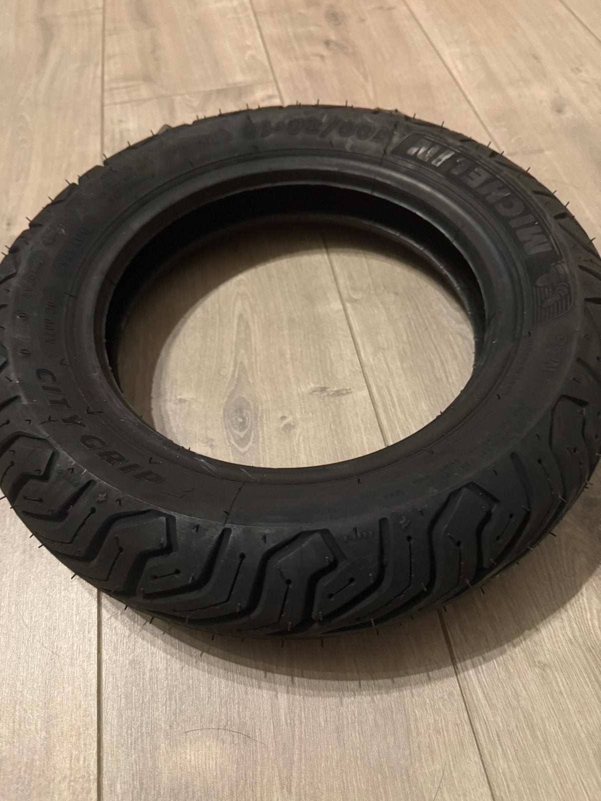 Splinternieuwe Michelin City Grip 2 band - 10 inch, Motoren, Ophalen of Verzenden, Nieuw