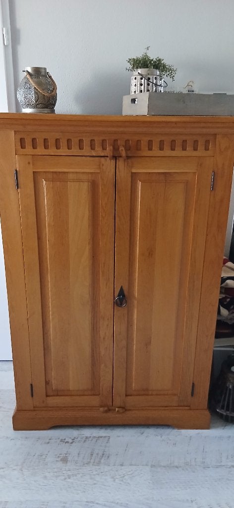 Computer/archiefkast /opbergkast moet snel weg, Ophalen, Gebruikt, Licht eiken, 120 tot 170 cm