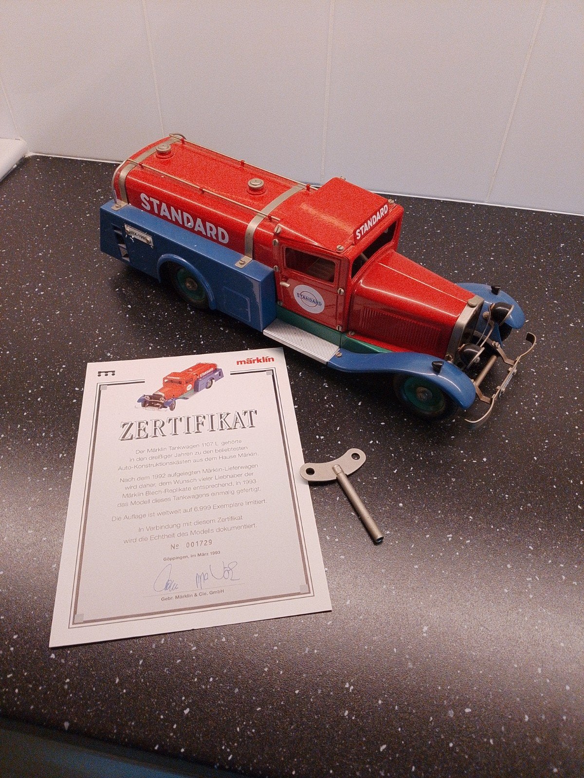 märklin metall standard esso oil 1993, Overige merken, Auto, 1:32 tot 1:50, Ophalen of Verzenden
