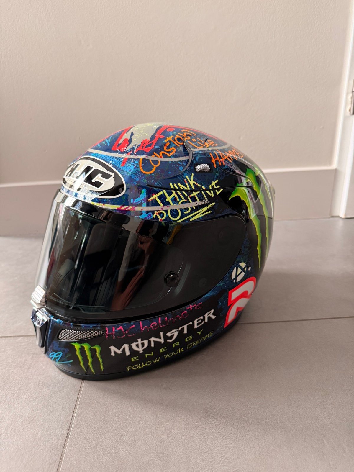 HJC RPHA-10 Lorenzo Graffiti Helmet, Ophalen of Verzenden, Tweedehands, Integraalhelm, HJC