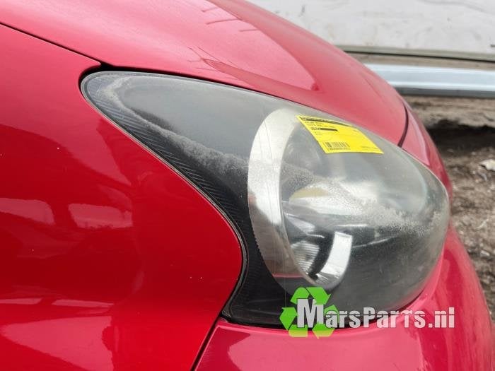 Koplamp rechts van een Toyota Aygo, Auto-onderdelen, Gebruikt, -, -, Ophalen of Verzenden