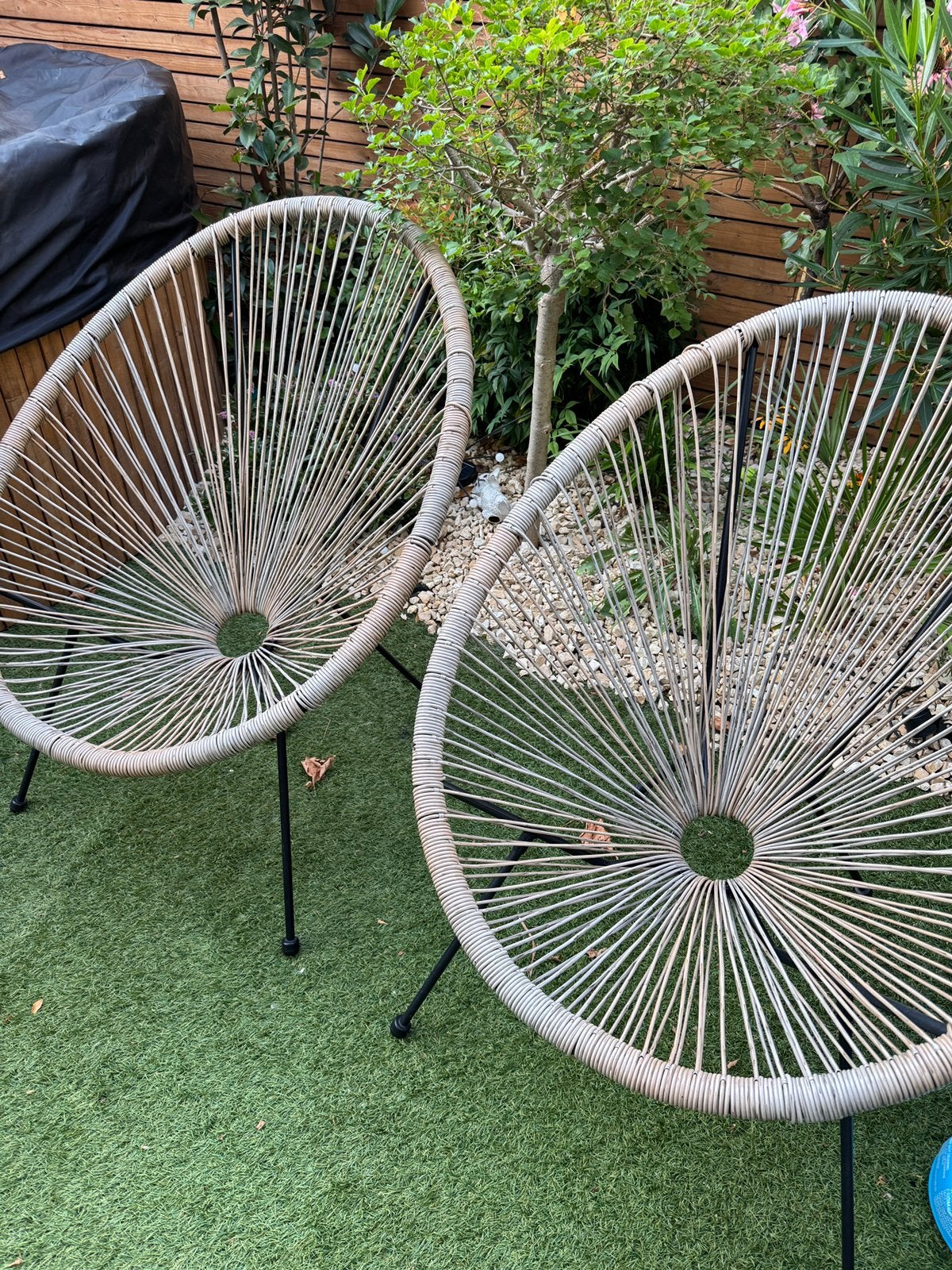 2x rattan rotan lounge stoel tuin beige, Ophalen, Zo goed als nieuw, Rotan
