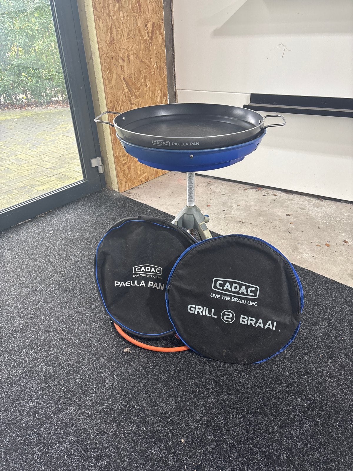 Cadac Grill 47 cm met Paella Pan en Grillplaat, Gebruikt, ., Ophalen of Verzenden, .