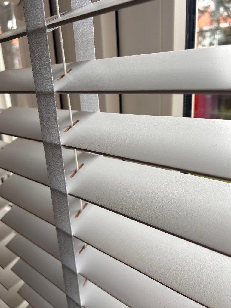 Te Koop: Lamellen Jaloezie (voor ruit 54 bij 101cm), Ophalen, Jaloezie, Gebruikt, Overige merken