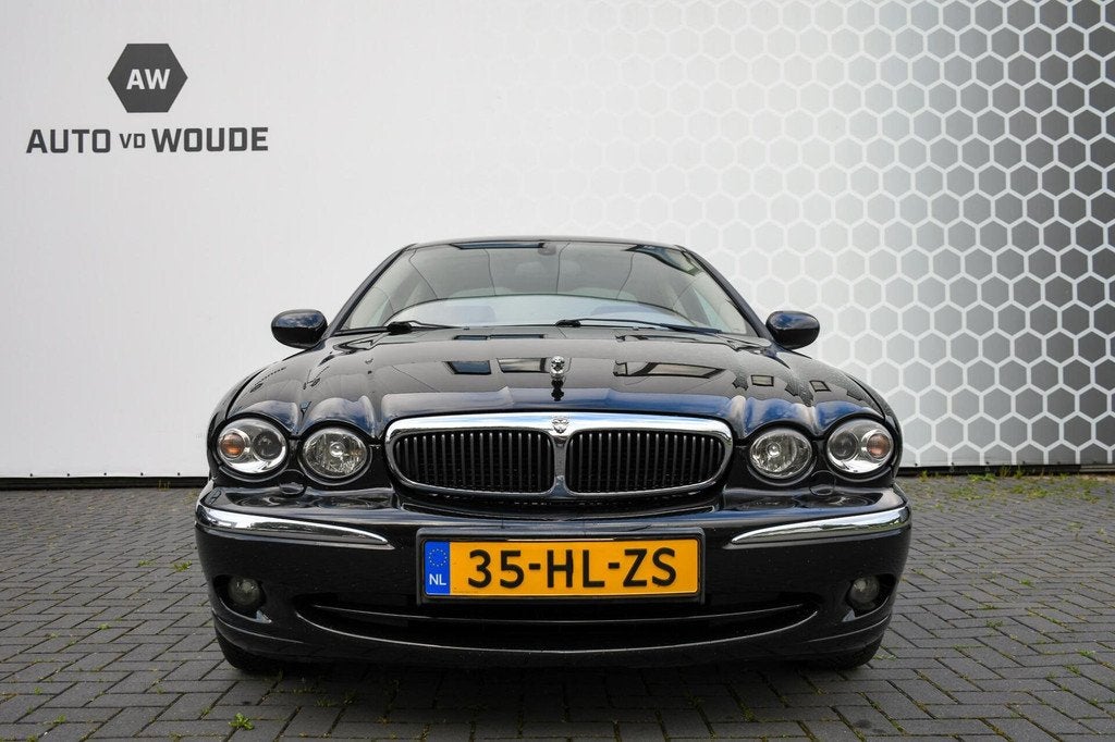 Jaguar X-type 2.5 V6 Executive 4WD Automaat Cruise Netjes!, Auto's, Jaguar, Automaat, 196 pk, Gebruikt, Beige