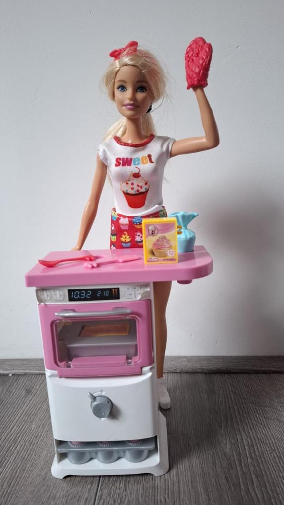 Barbie Bakkerij Speelset met Cupcake, Ophalen of Verzenden, Gebruikt, Barbie