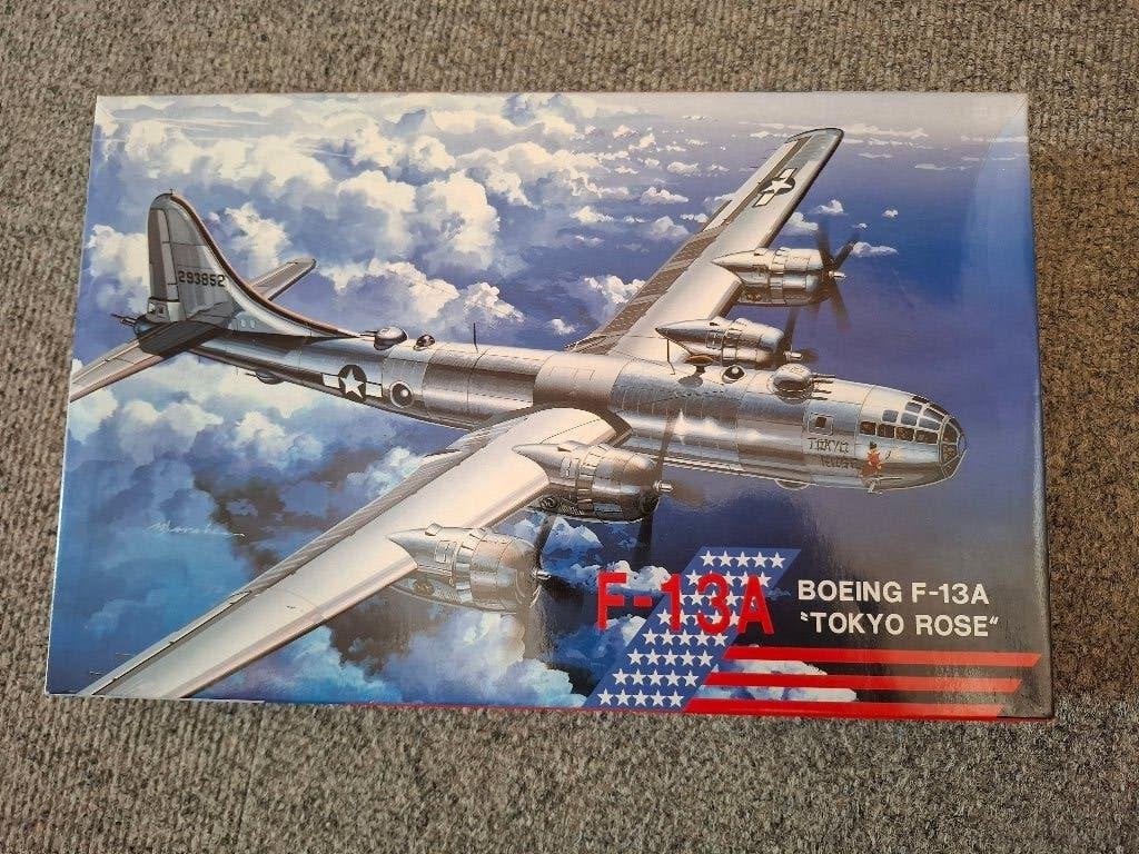 1/144 Fujimi Boeing B-29 / F-13 Superfortress, Hobby en Vrije tijd, Modelbouw | Vliegtuigen en Helikopters, Overige merken, 1:144 tot 1:200