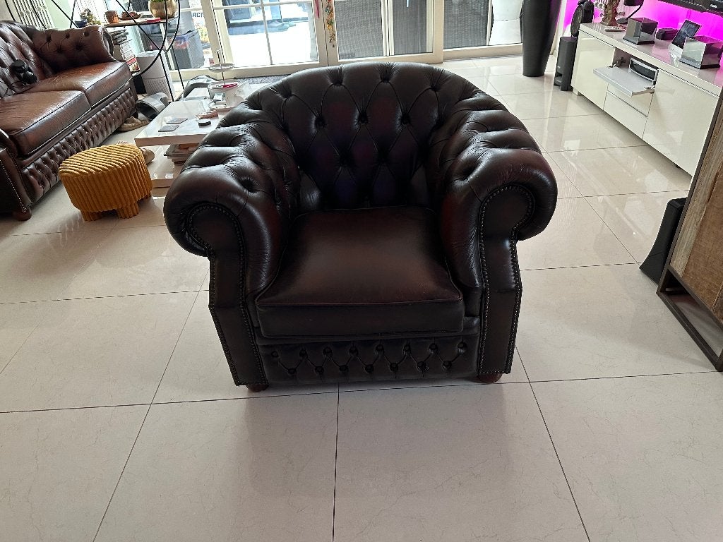 Chesterfields bank, Fauteuil, Eenpersoons, Ophalen of Verzenden, Zo goed als nieuw, Rechte bank