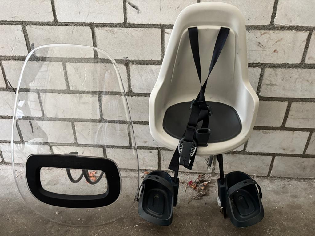 Bobike voorzitje met windscherm, Ophalen, Gebruikt, Voetsteuntjes, Voorzitje