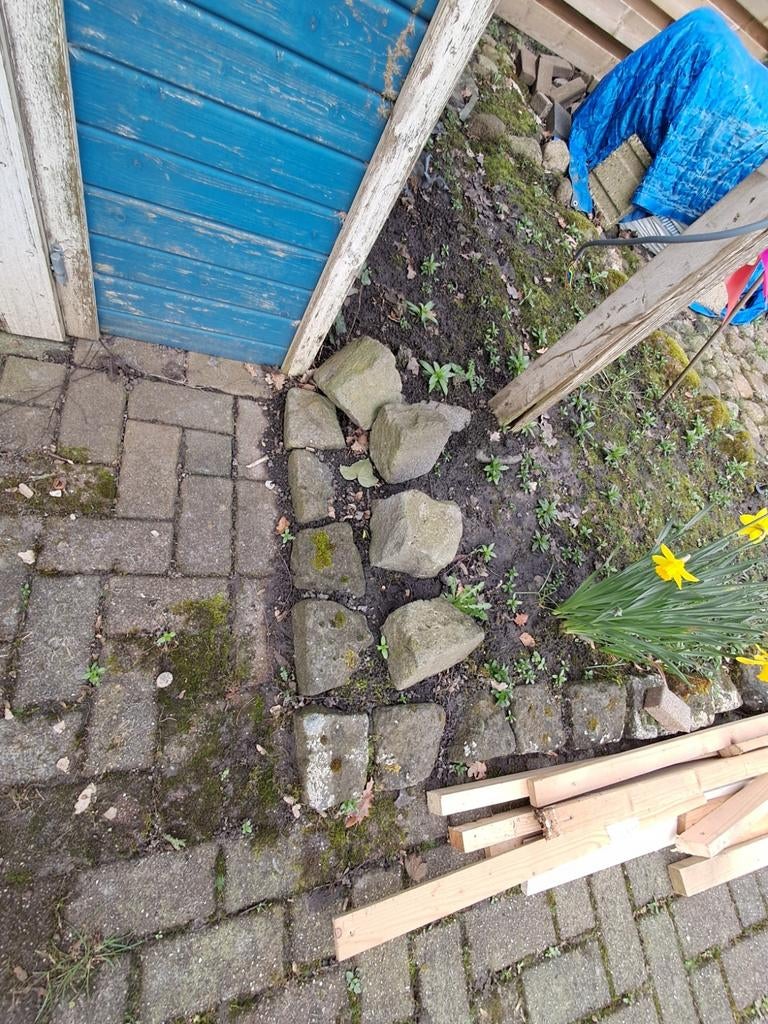 Partijtje (basalt) blokken, Ophalen, Antraciet, Basalt, Split