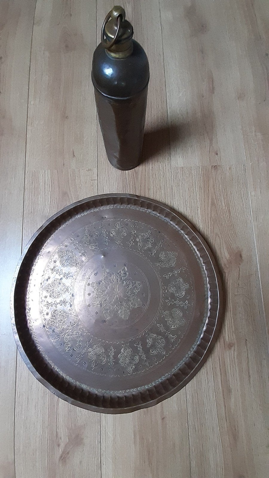 Unieke koperen schaal (48 cm) met kruik, Ophalen of Verzenden