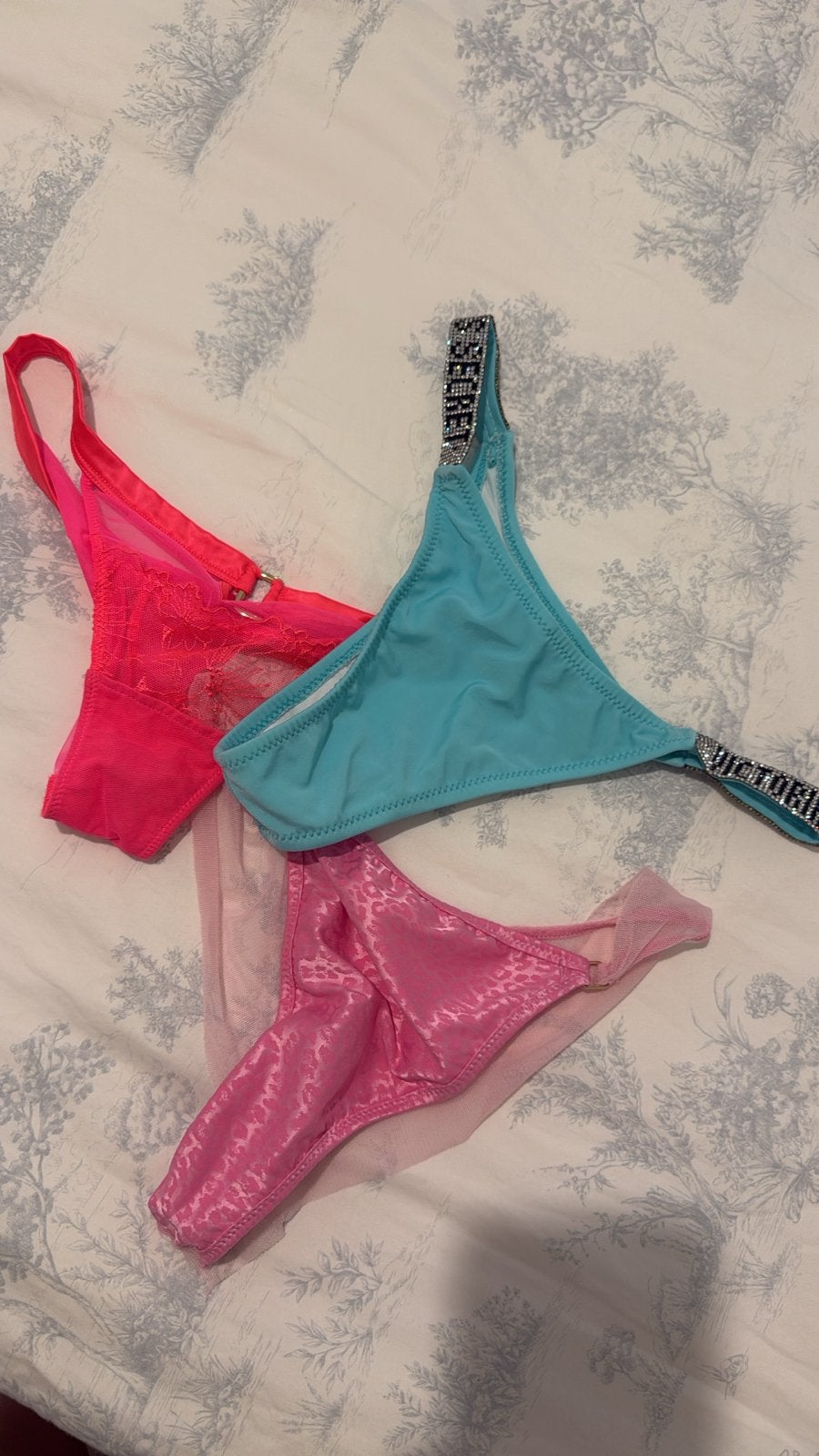 Victoria's Secret Strings - 3 stuks, Ophalen of Verzenden, Roze, String
