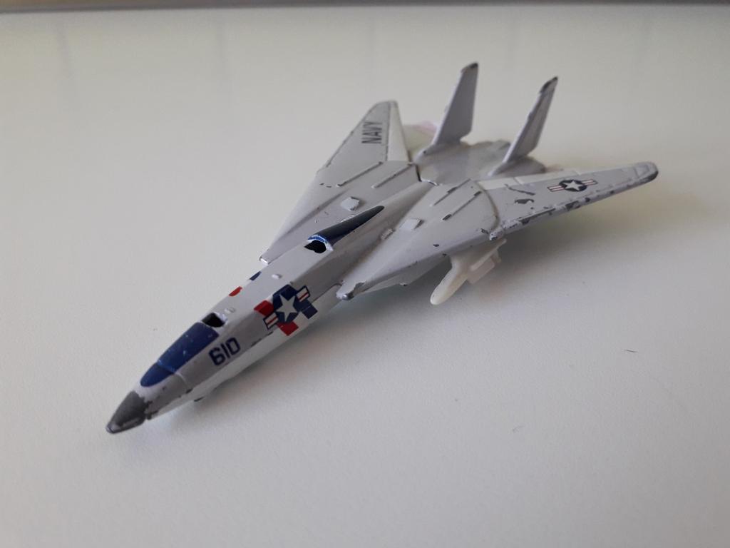 Grumman  f-14       tomcat       matchbox, Ophalen of Verzenden, Gebruikt, 1:72 tot 1:144, Overige merken