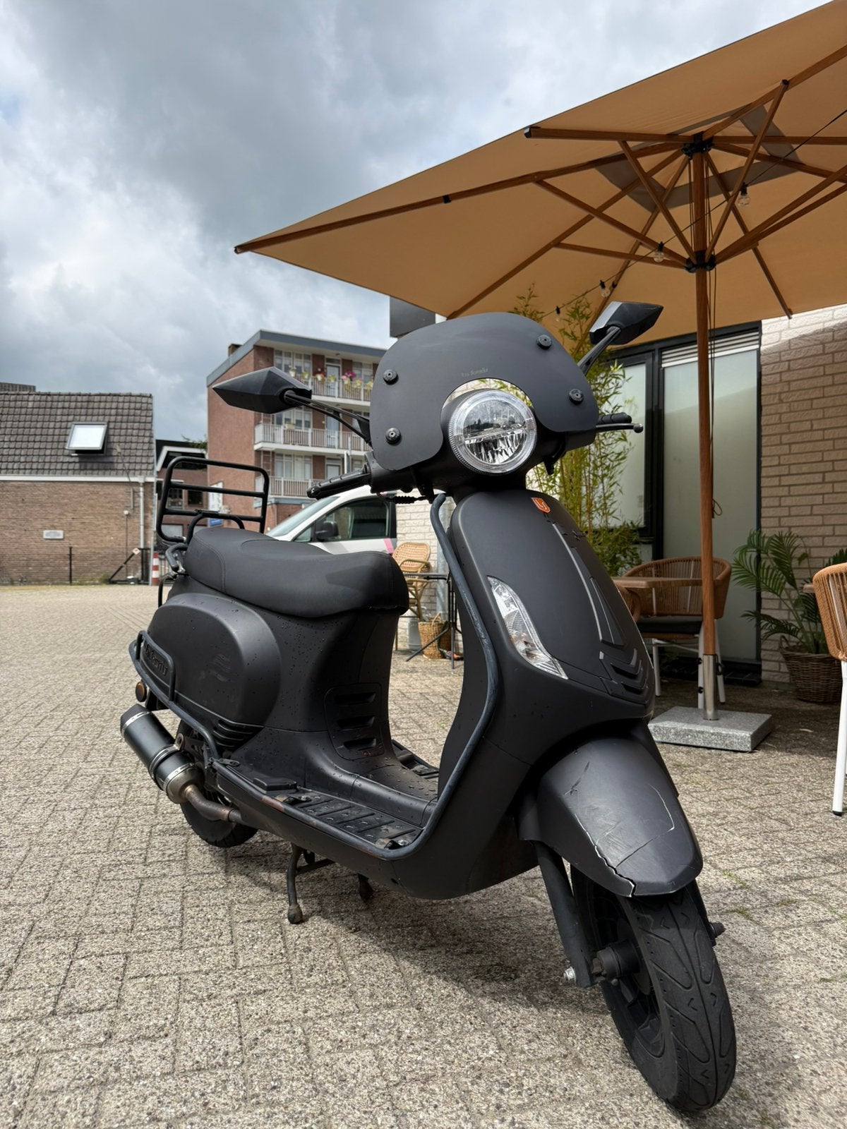 La Souris 50cc Scooter (2021) – Sportief uitgevoerd, Fietsen en Brommers, Ophalen, Gebruikt, Benzine, 50 cc