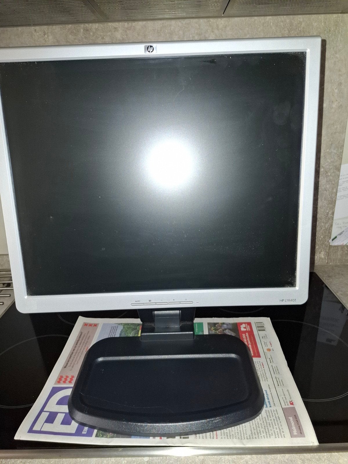 HP L1940T Monitor - 19 inch LCD Scherm, Gebruikt, Ophalen of Verzenden, HP, Onbekend