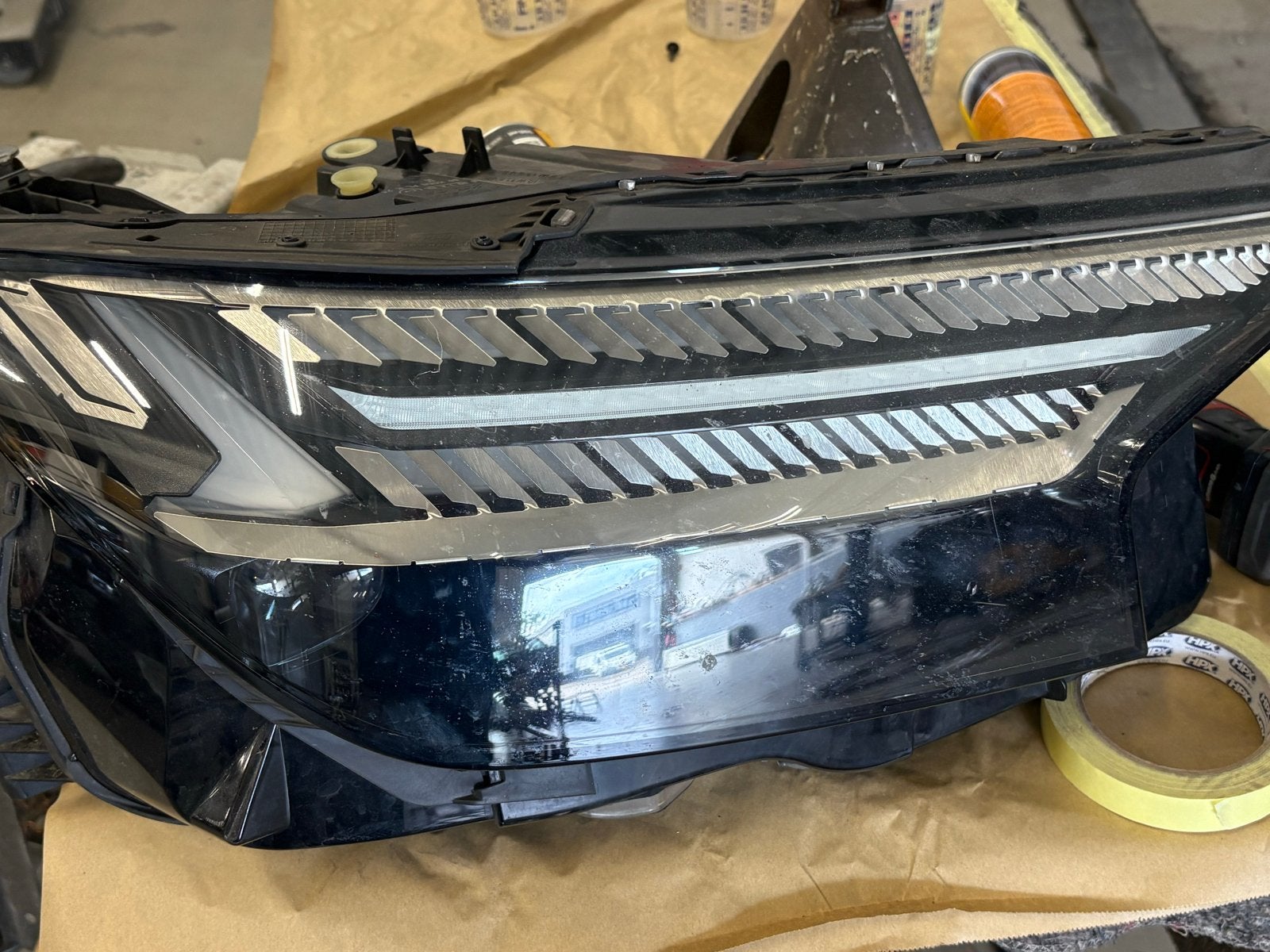 Audi E-tron Koplamp 89A941036 - Gebruikt, Auto-onderdelen, Verlichting, Ophalen of Verzenden, Gebruikt, Audi