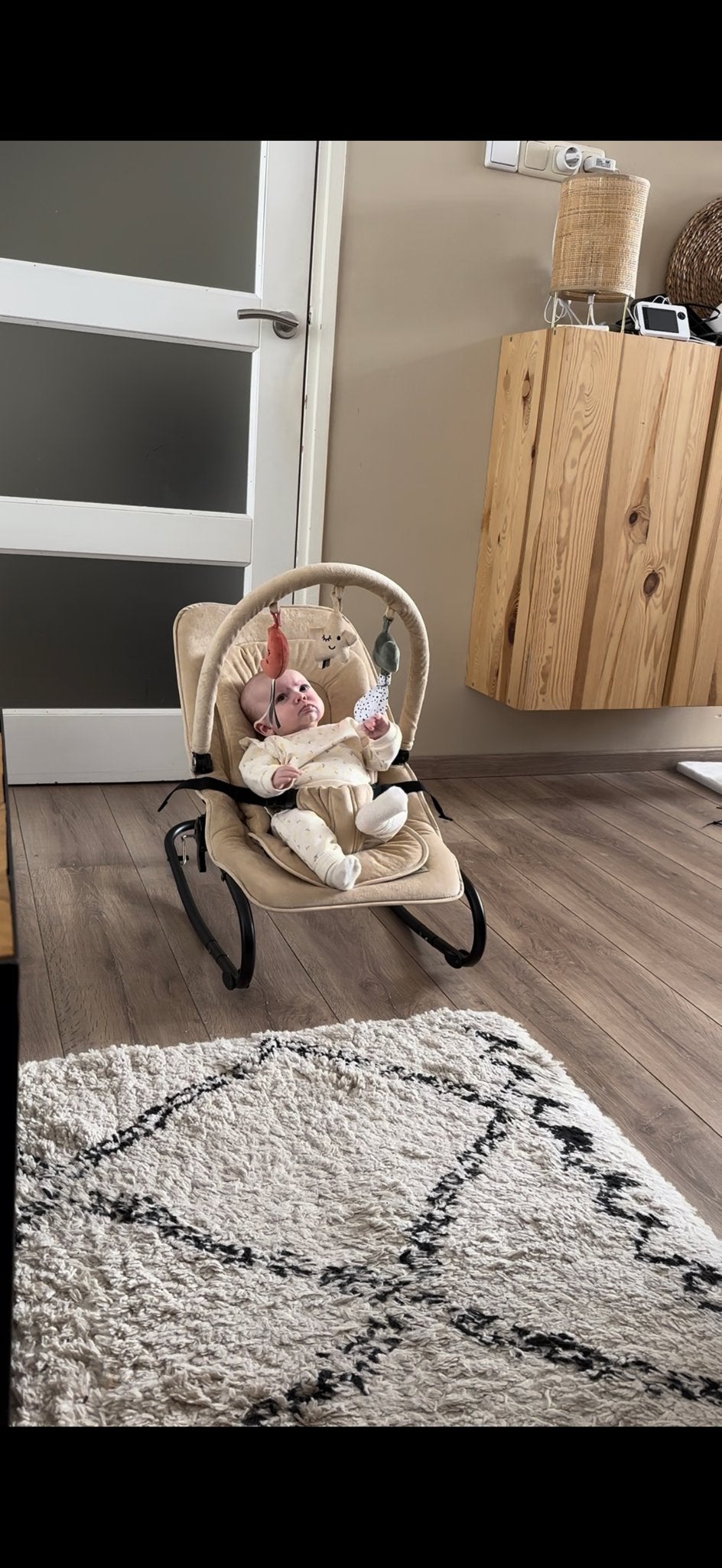Koelstra Lux Bounce Oatmeal Wipstoel - Zo goed als nieuw, Kinderen en Baby's, Wipstoel, Ophalen, Overige merken, Met gordel(s) of riempje(s)