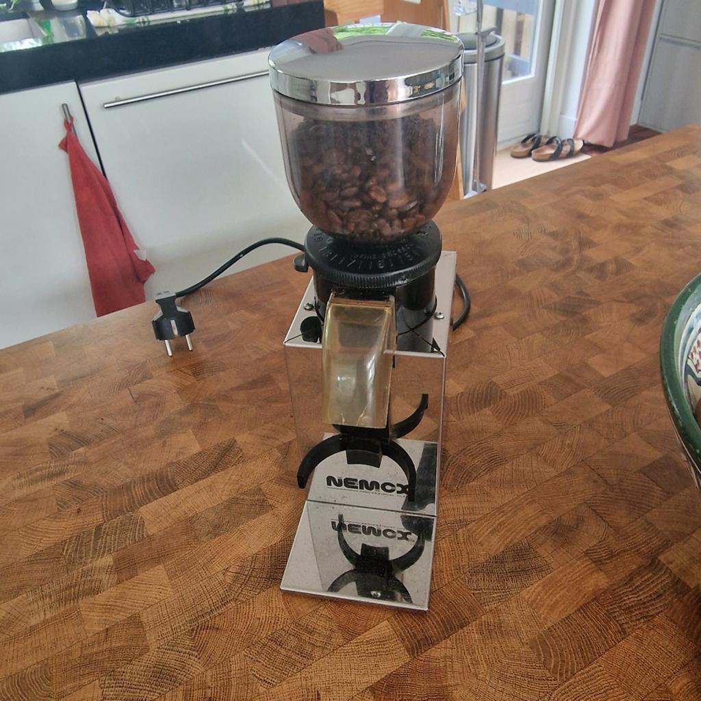 Nemox Koffiemolen - Professionele Kwaliteit, Witgoed en Apparatuur, Koffiezetapparaten, Ophalen, Gebruikt, Overige modellen, 10 kopjes of meer