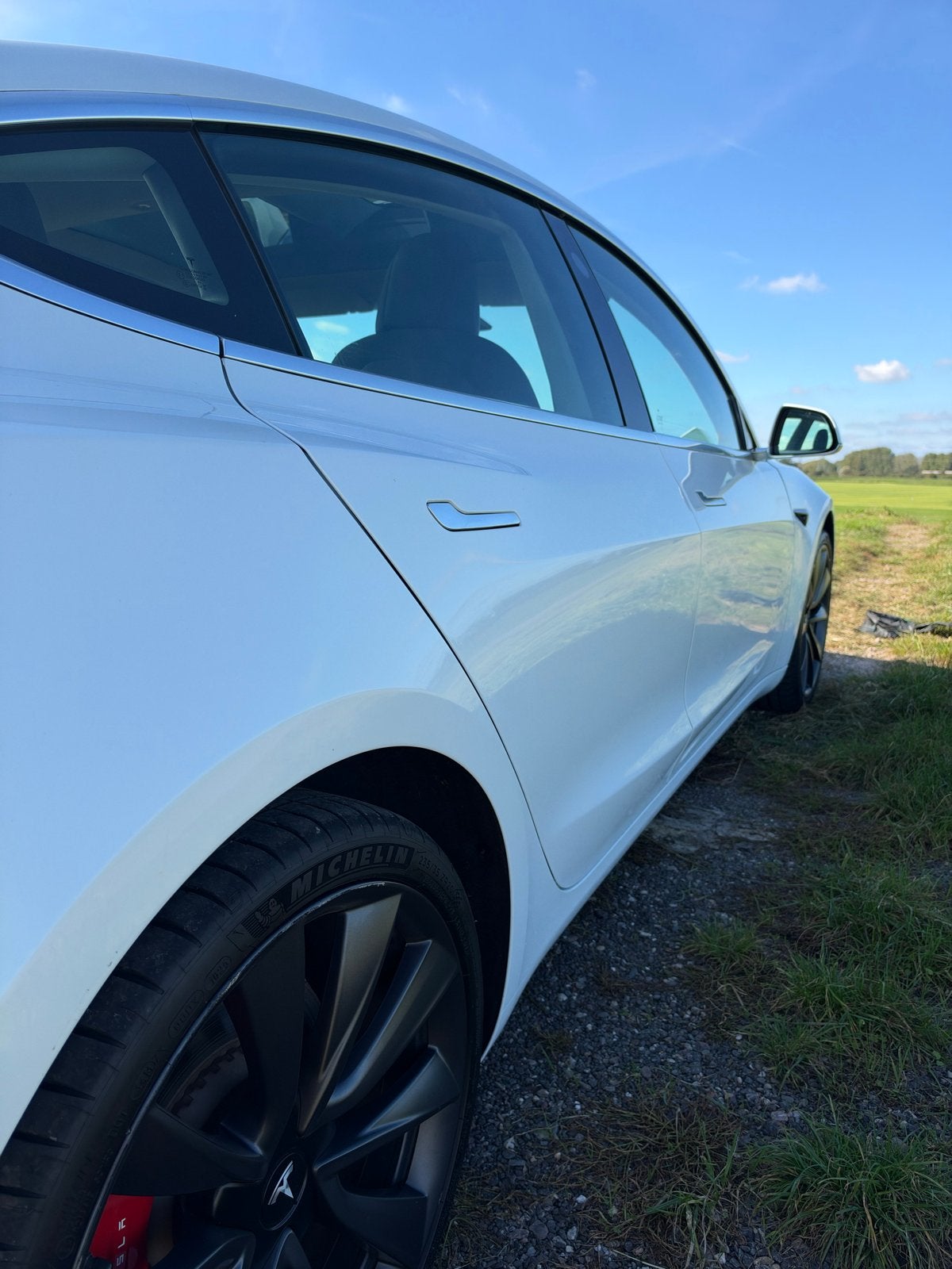 Foto 24 van Tesla Model 3 2020 Wit Performance BTW auto