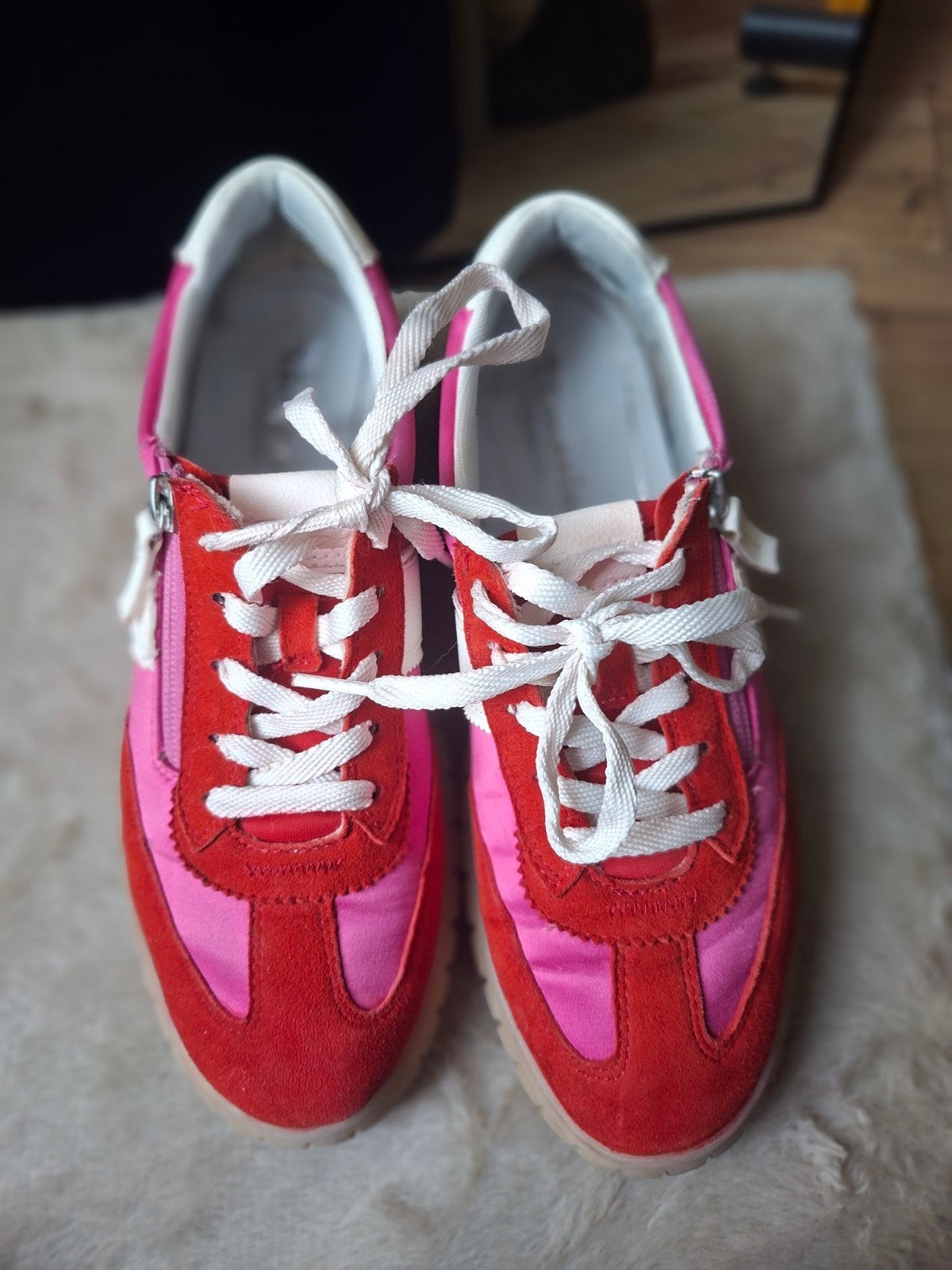 leuke gymp, Tamaris, Ophalen of Verzenden, Rood, Sneakers of Gympen