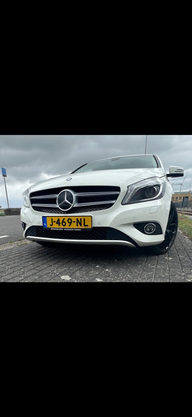 Mercedes-Benz A-Klasse A180 1.6 Blue Efficiency 2014 Wit, Auto's, Voorwielaandrijving, Zwart, 4 cilinders, 1595 cc