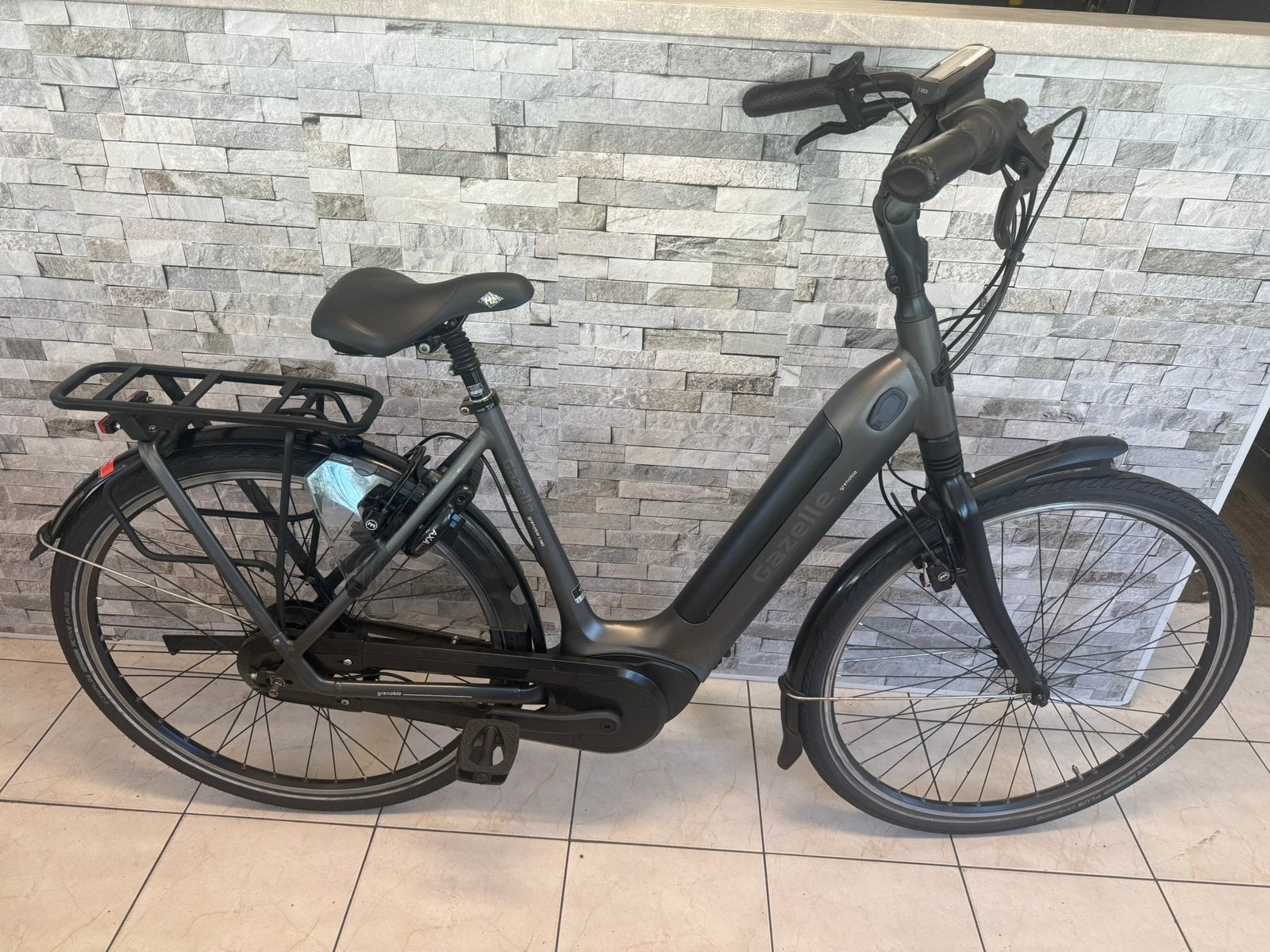 E-Bike Gazelle Grenoble C380. D53cm. Bosch Active Line Plus