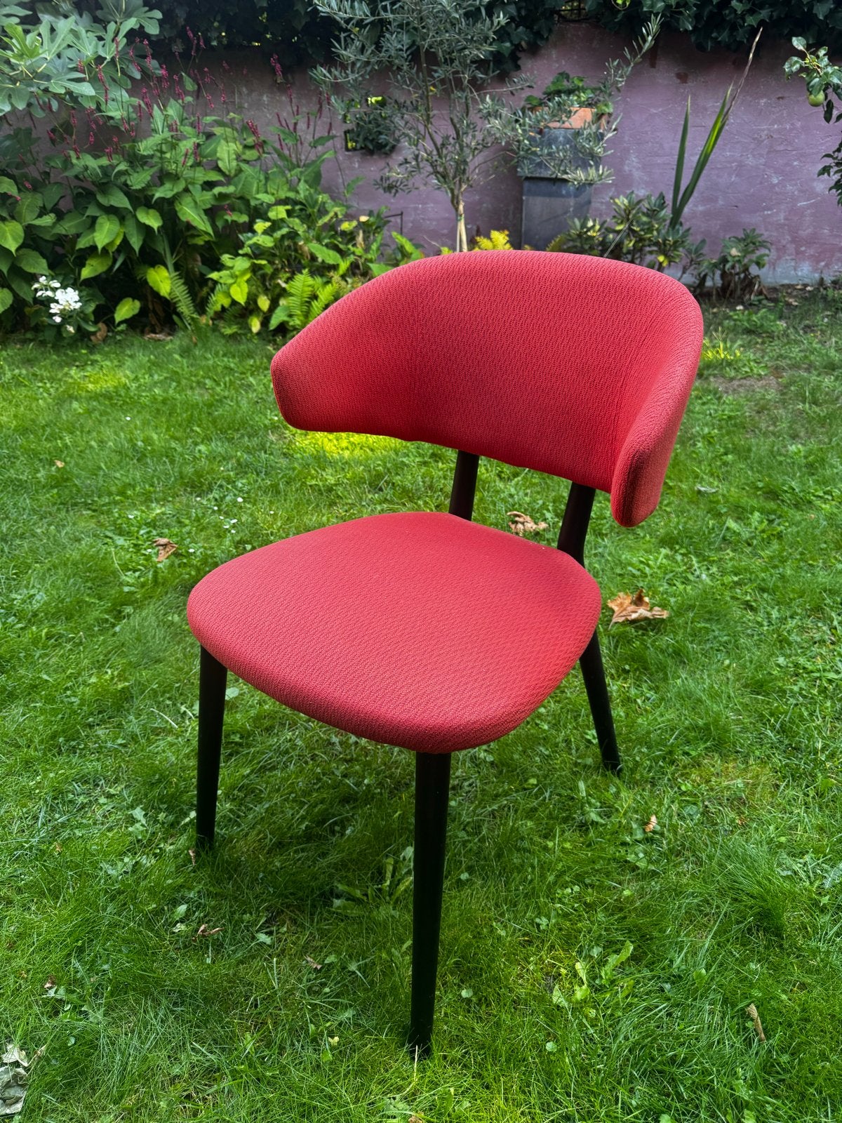 8 Mobitec stoelen, gebruikt, moeten gereinigd worden, Huis en Inrichting, Ophalen, Gebruikt, Stof, Vijf, Zes of meer stoelen