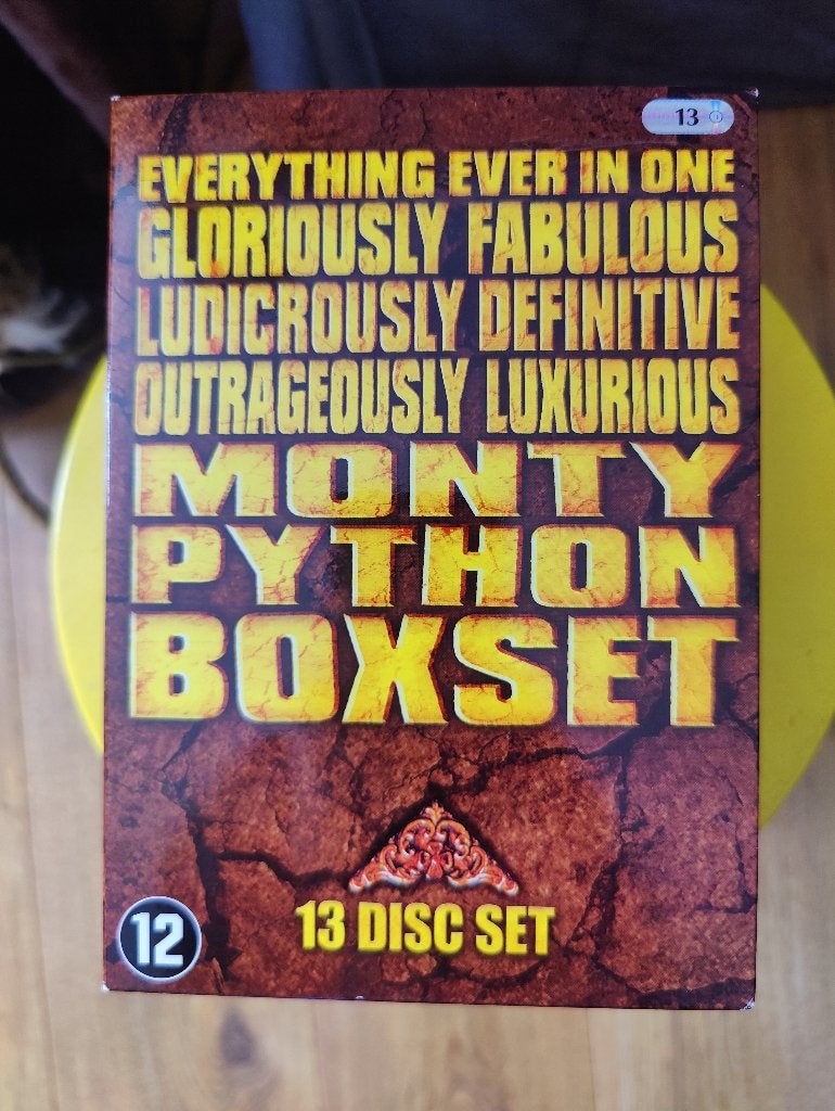 Monty Python almost absolutely everything – 13 disc boxset, Alle leeftijden, Ophalen of Verzenden, Zo goed als nieuw, Romantische komedie