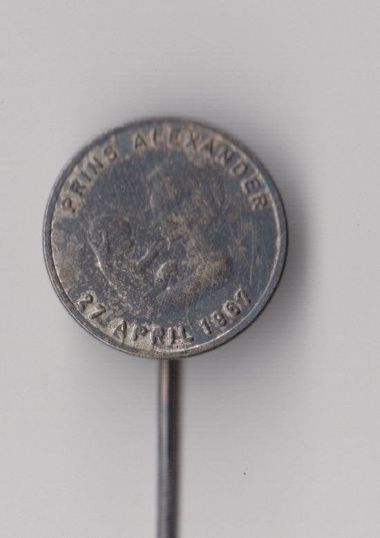 Koning Willem Alexander 1967 Geboorte speldje, Verzamelen, Gebruikt, Niet vindbaar, Niet vindbaar, Speldje of Pin