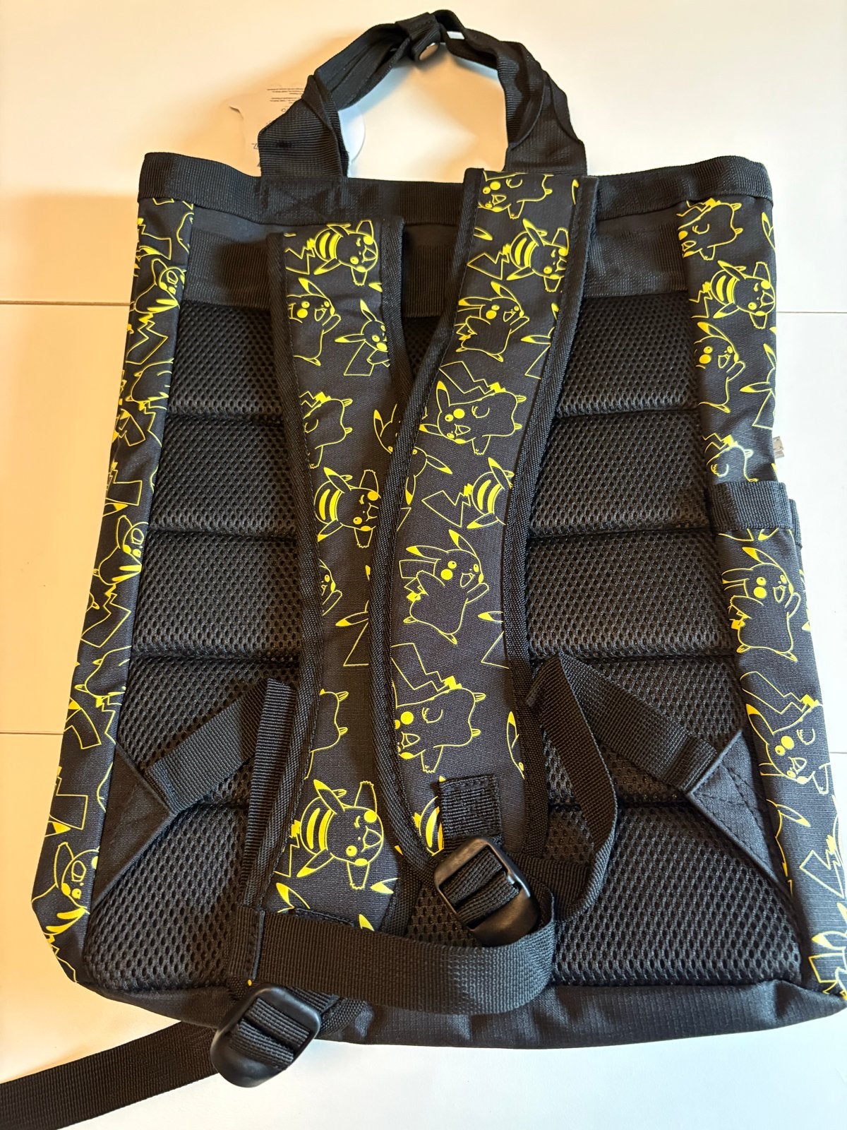 Nieuwe Pikachu Rugzak - Ideaal voor School of Reizen, Ophalen of Verzenden, Nieuw, 25 tot 40 cm, Disney of Dora