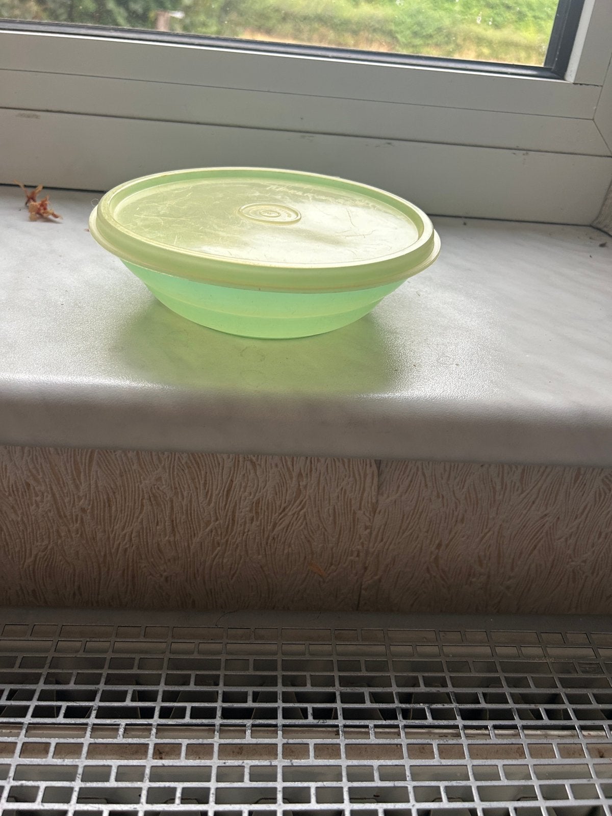 Tupperware ronde bewaardoos met deksel, Huis en Inrichting, Keuken | Tupperware, Ophalen of Verzenden, Gebruikt, Bak of Kom